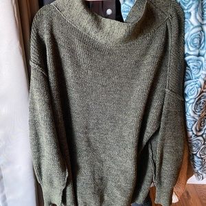 Slouch neck sweater